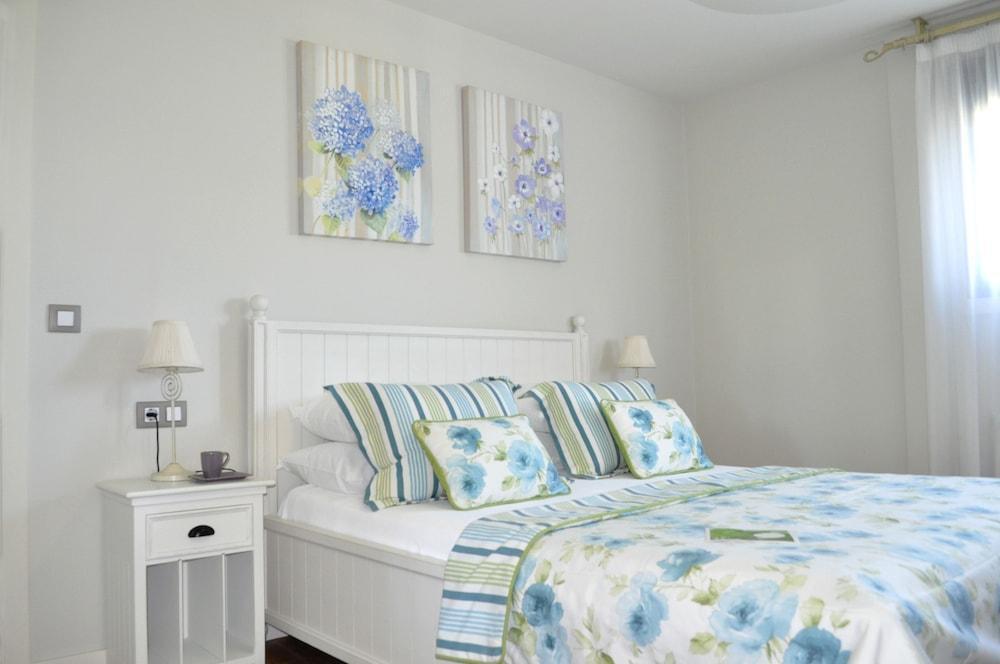 Enoturismo Lagar De Costa Guest House Castrelo  ภายนอก รูปภาพ